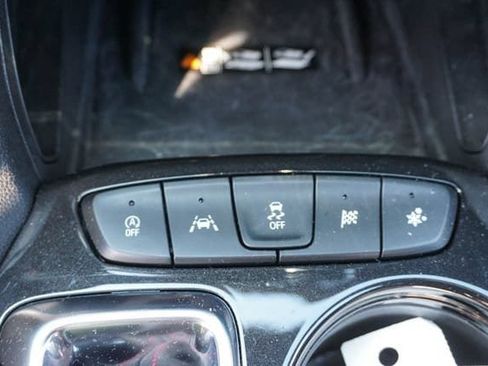 Used 2025 Chevrolet TrailBlazer RS w/ Convenience Package FWD image 15