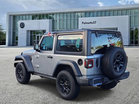 Used 2019 Jeep Wrangler Sport image 6