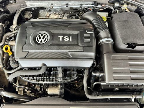 Used 2017 Volkswagen Golf Alltrack SE image 37