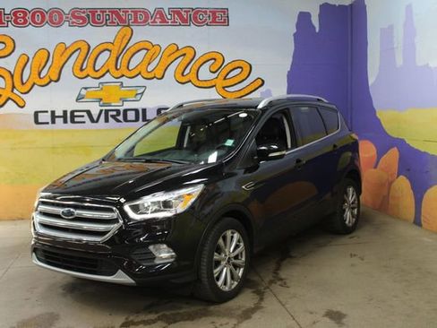 Used 2017 Ford Escape Titanium w/ Equipment Group 301A FWD image 2