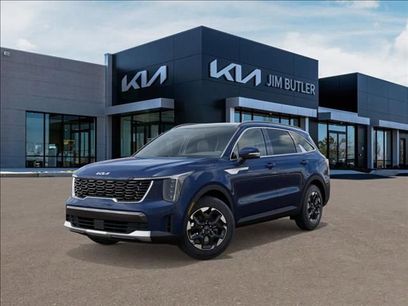 New 2026 Kia Sorento S w/ S Panoramic Sunroof Package