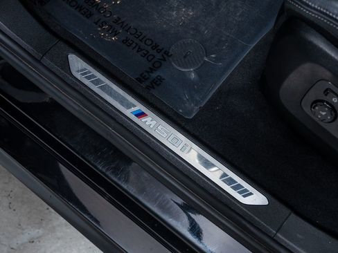 Used 2022 BMW X7 M50i w/ Executive Package image 29