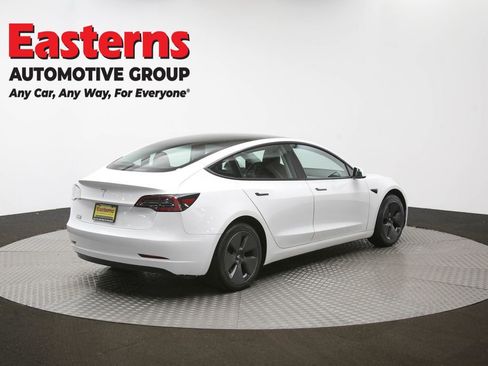 Used 2023 Tesla Model 3 Standard Range image 39