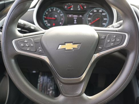 Used 2023 Chevrolet Malibu LS FWD image 23