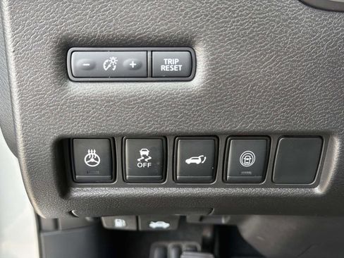 Used 2024 Nissan Murano SL image 18