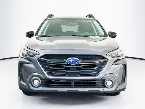 Used 2025 Subaru Outback Onyx Edition AWD/4WD image 2