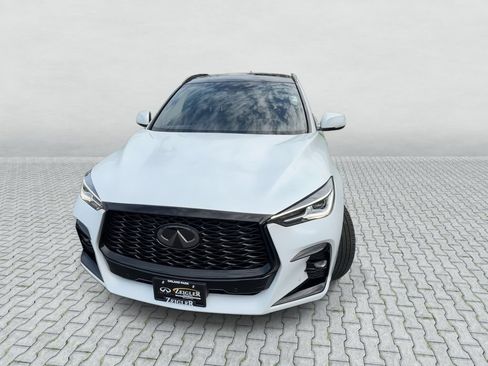 Used 2023 INFINITI QX50 Sport AWD/4WD image 3