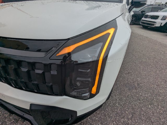 Certified 2026 Kia Sportage EX AWD/4WD image 10