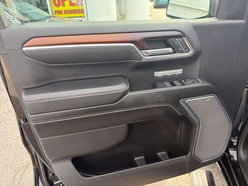 Used 2024 GMC Sierra 1500 Denali w/ Denali Reserve Package image 14