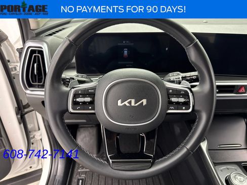 Used 2025 Kia Sorento EX w/ EX Panoramic Sunroof Package AWD/4WD image 15
