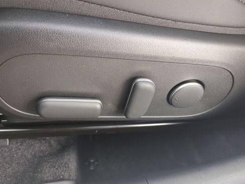 New 2026 Hyundai Kona SEL Premium FWD image 23