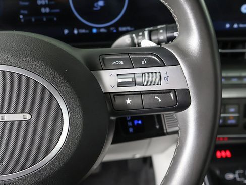 Used 2024 Hyundai Kona SEL image 39