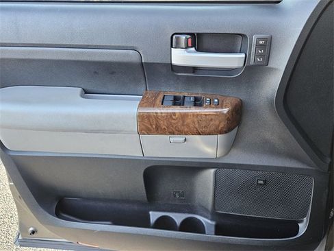 Used 2012 Toyota Tundra Limited image 16