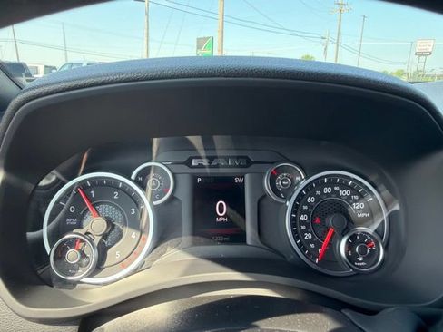 Used 2026 RAM 2500 Tradesman AWD/4WD image 23