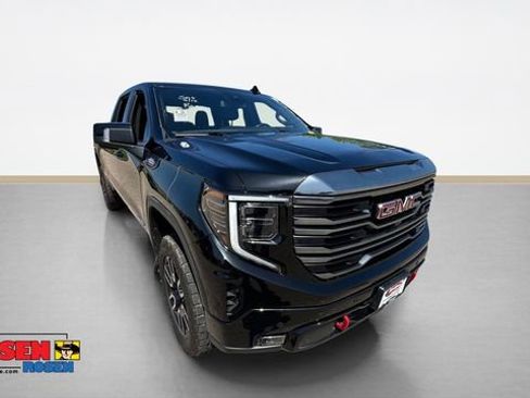 Used 2024 GMC Sierra 1500 AT4 AWD/4WD image 1