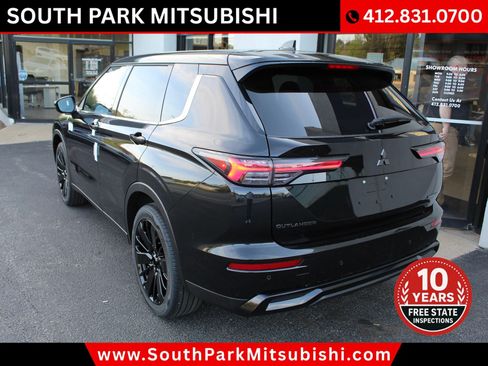 New 2026 Mitsubishi Outlander LE AWD/4WD image 7