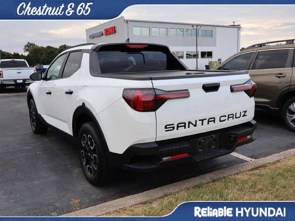 Certified 2024 Hyundai Santa Cruz SEL w/ Activity Package FWD image 15