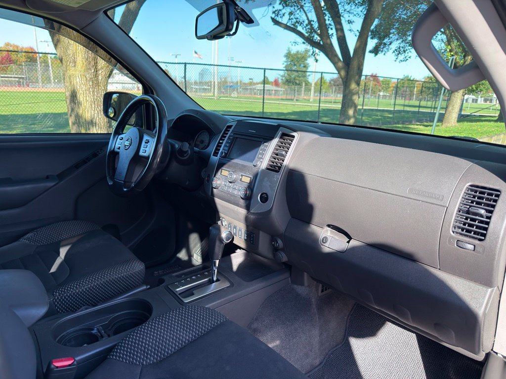 Used 2018 Nissan Frontier PRO-4X AWD/4WD image 33