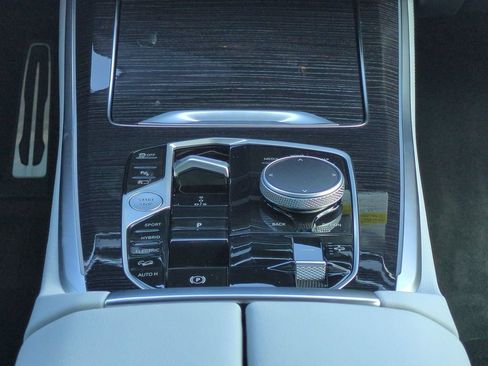 New 2026 BMW X5 xDrive50e w/ M Sport Package AWD/4WD image 19