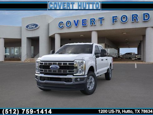 New 2026 Ford F250 XLT w/ FX4 Off-Road Package image 2