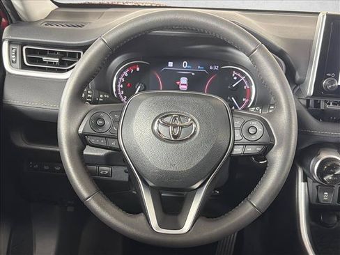 Used 2023 Toyota RAV4 XLE Premium FWD image 25