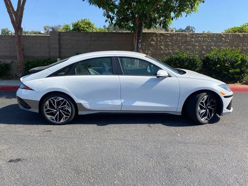 Used 2024 Hyundai Ioniq 6 SEL RWD image 9