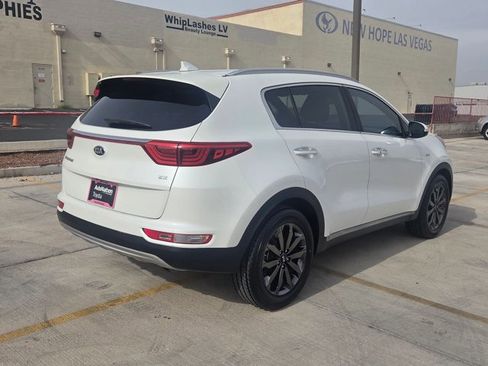 Used 2018 Kia Sportage EX w/ EX Sport Appearance Package image 5