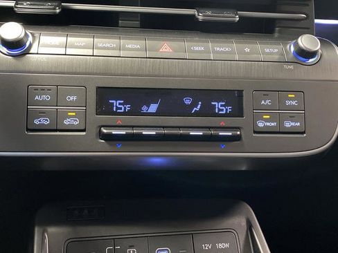 New 2026 Hyundai Kona SEL Premium image 18