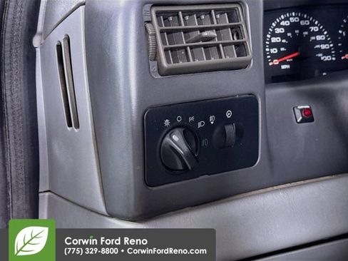 Used 2003 Ford F250 XL AWD/4WD image 11