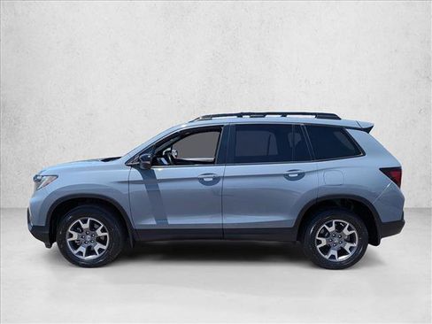 Used 2023 Honda Passport TrailSport image 10