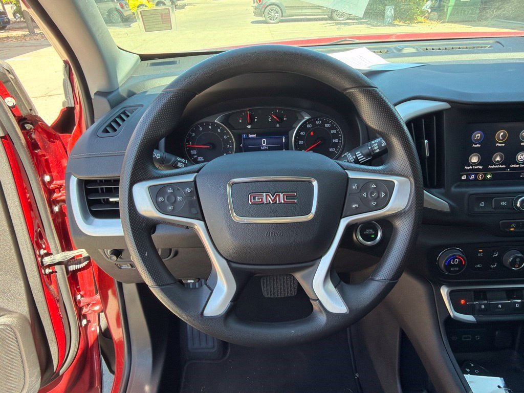 Used 2024 GMC Terrain SLE w/ Driver Convenience Package AWD/4WD image 13