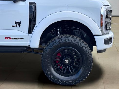 New 2026 Ford F250 Lariat w/ Black Appearance Package AWD/4WD image 55