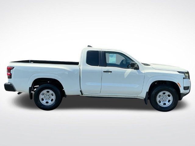 Used 2026 Nissan Frontier S w/ S Utility Package AWD/4WD image 8