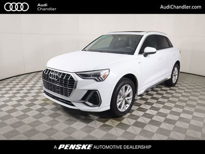 Certified 2025 Audi Q3 2.0T Premium w/ Convenience Package