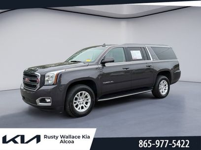 Used 2017 GMC Yukon XL SLT