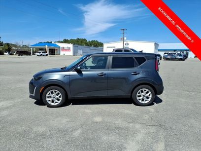 Used 2023 Kia Soul LX w/ Option Group 015