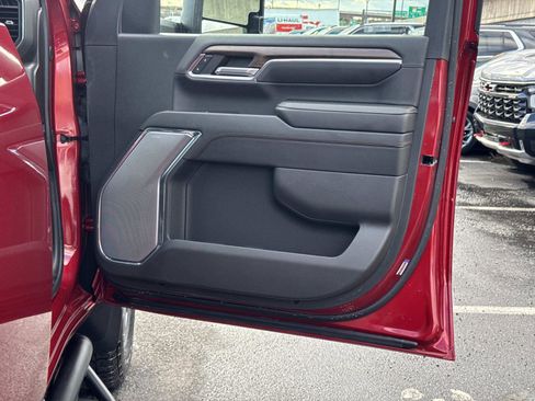 Used 2024 Chevrolet Silverado 2500 High Country w/ High Country Premium Package image 12