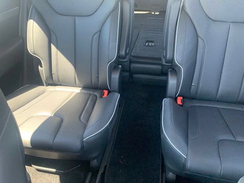 Used 2023 Hyundai Palisade SEL AWD/4WD image 28