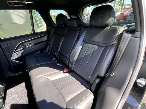 New 2026 Land Rover Range Rover SE AWD/4WD image 10