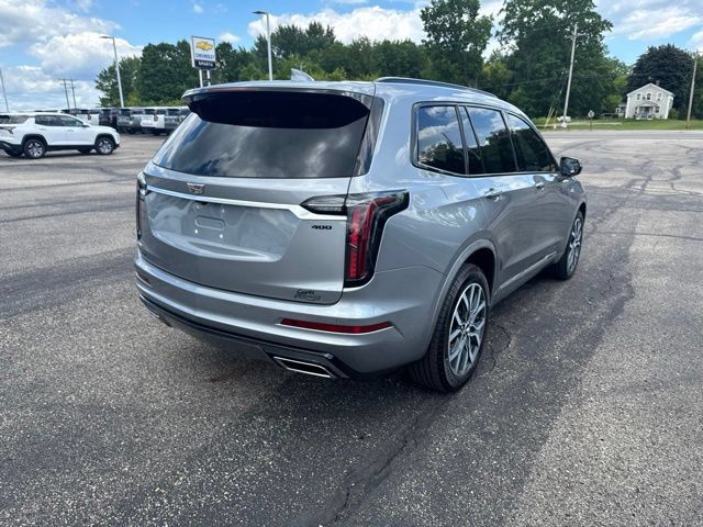 Used 2024 Cadillac XT6 Sport w/ LPO, Onyx Lite Package AWD/4WD image 3