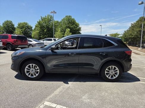 Used 2022 Ford Escape SE w/ Convenience Package AWD/4WD image 2