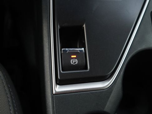 Used 2024 Subaru Impreza 2.0i image 23