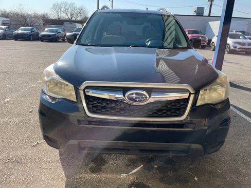 Used 2014 Subaru Forester 2.5i Premium w/ All-Weather Package image 2