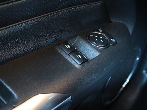 Used 2019 Ford Mustang Bullitt RWD image 13