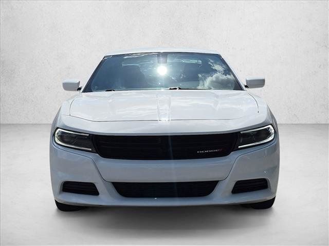 Used 2022 Dodge Charger SXT RWD image 2