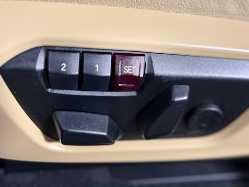 Used 2017 BMW X3 xDrive28i AWD/4WD image 22