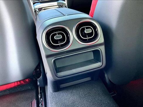 New 2026 Mercedes-Benz CLE 300 4MATIC Coupe image 19