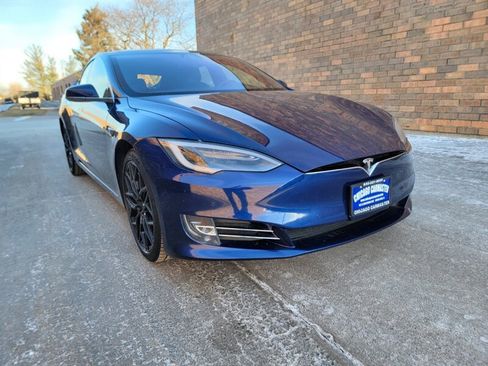 Used 2017 Tesla Model S image 38