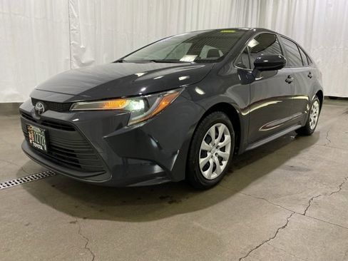 Certified 2023 Toyota Corolla LE image 23