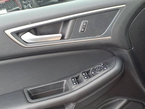 Used 2024 Ford Edge SEL AWD/4WD image 23